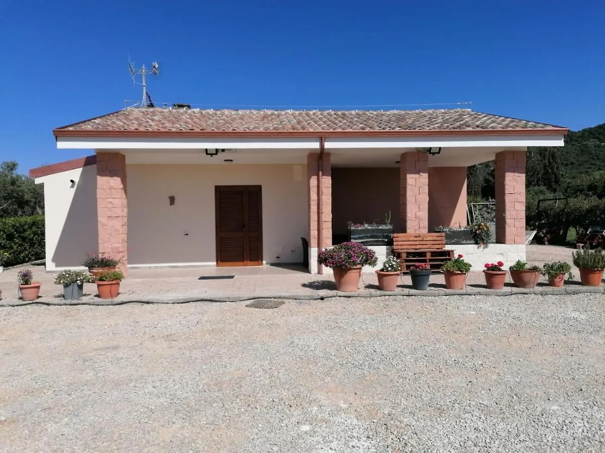 Holiday home Villa Con Piscina 